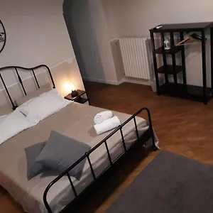 Panzió Vesuviane 'e Belle 'mbriane, Nápoly